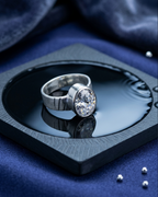 HR02 9 Ratti Oval CZ Ring