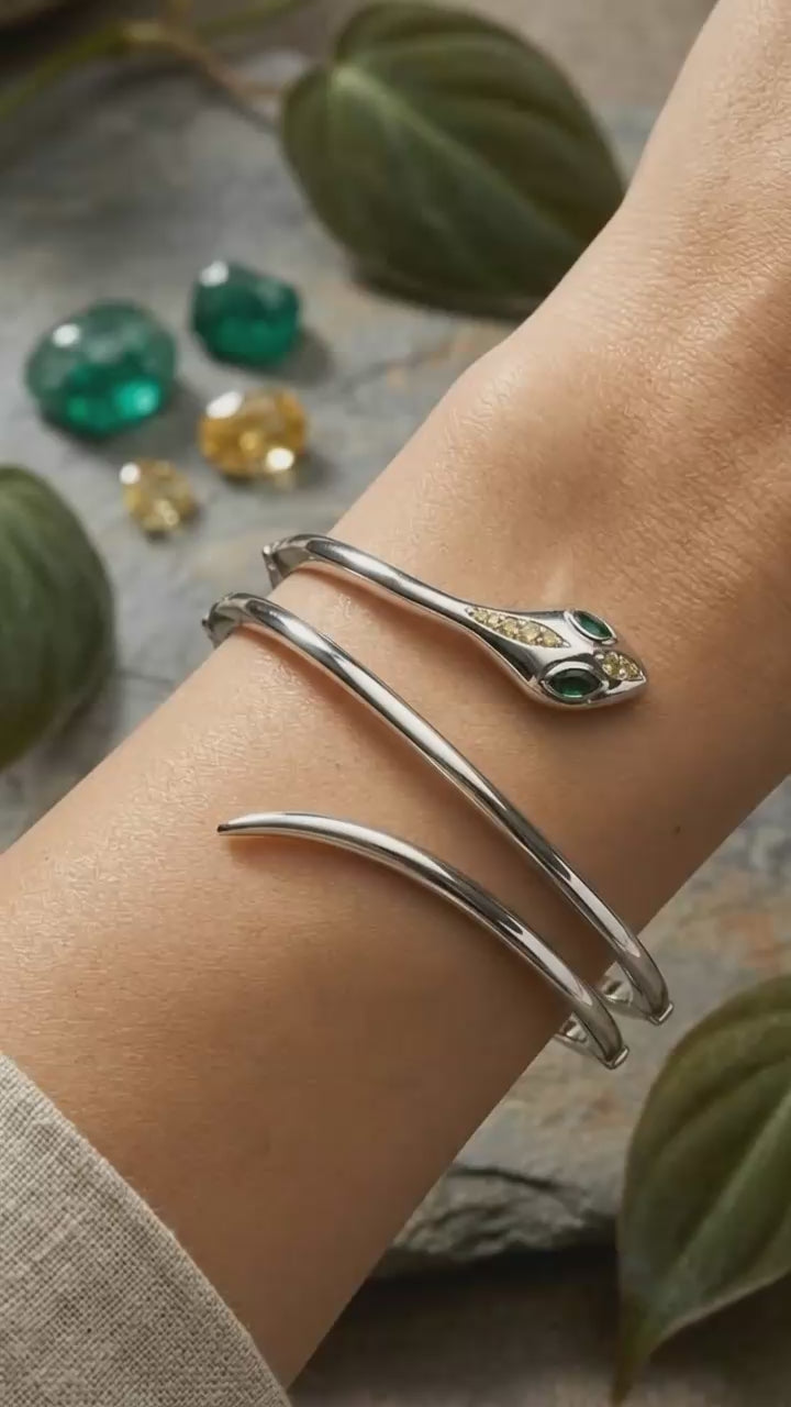 BA01 Emrald & CZ. Snek Bangale Oval Sheap