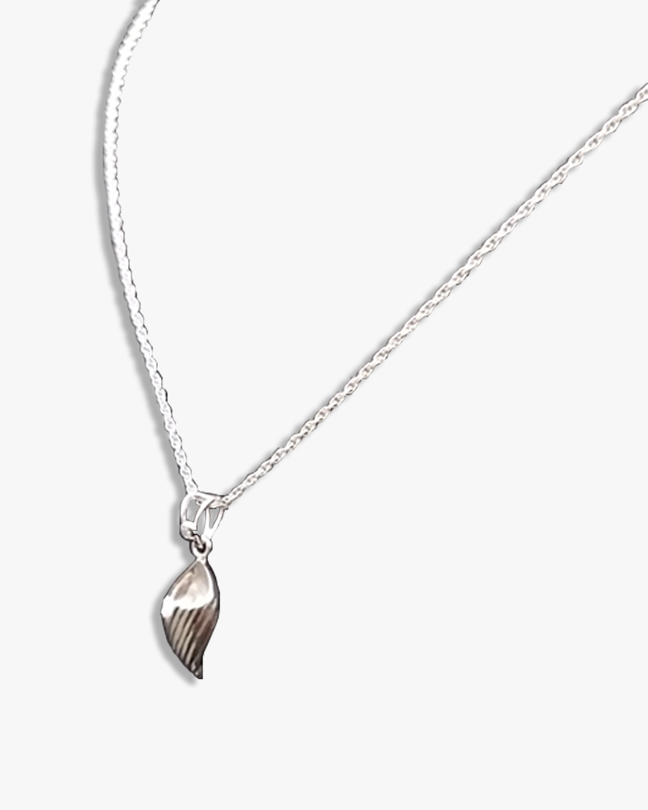 E01P Neast CZ Pendant
